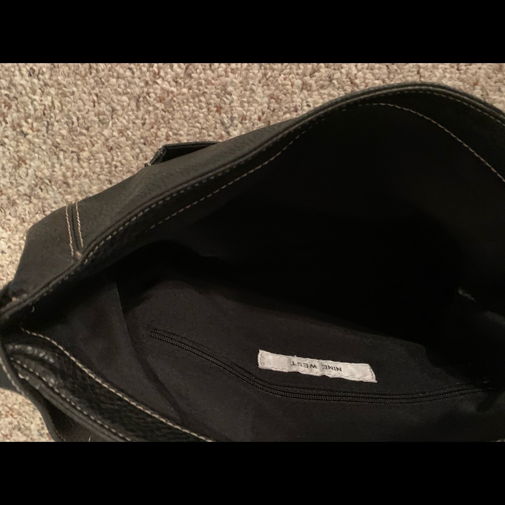 Nine West black crossbody brand new - Picture 4 of 7